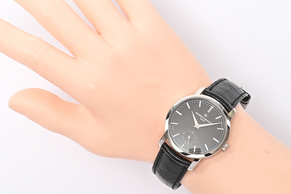 自分に似合う腕時計のケースサイズは 主要ブランドのサイズも解説 ブランド買取専門店ロデオドライブ